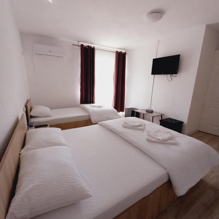 דירות Pescari Casa Alexia מראה חיצוני תמונה